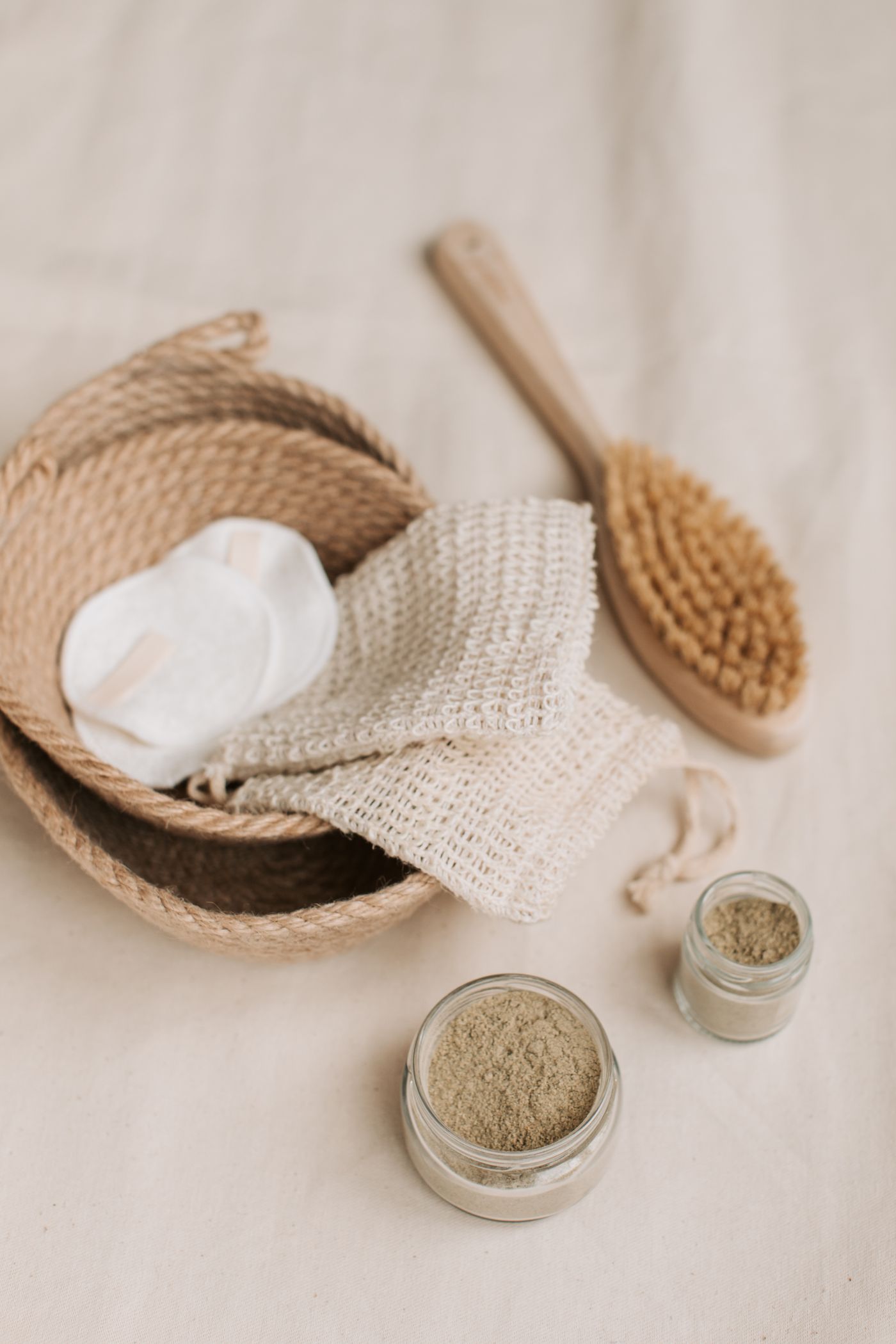 Organic Cotton Makeup Remover Pads - Image 3