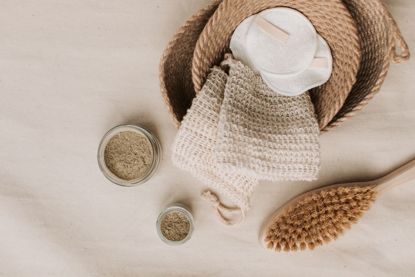 Organic Cotton Makeup Remover Pads - Image 2